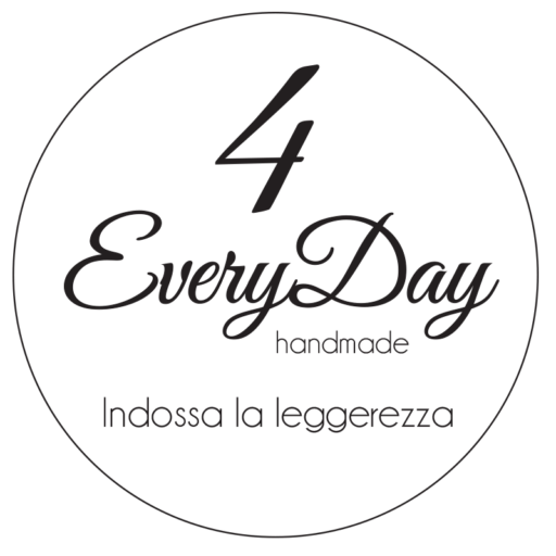 Logo 4everydayhandmade bijoux orecchini e medaglioni in legno leggeri e confortevoli